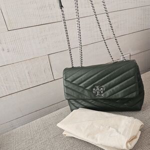 Elegant Green Quilted Shoulder Bag